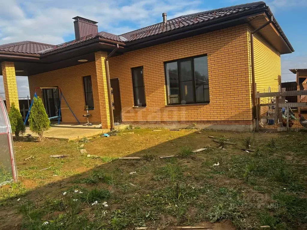 Дом в Калужская область, Совхоз Боровский с/пос, д. Уваровское ул. ... - Фото 2
