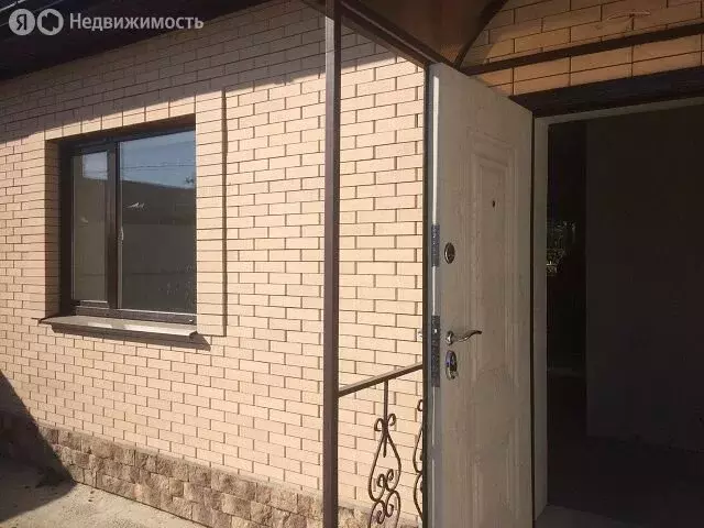 Дом в Ростов-на-Дону, Каскадная улица (80 м) - Фото 1