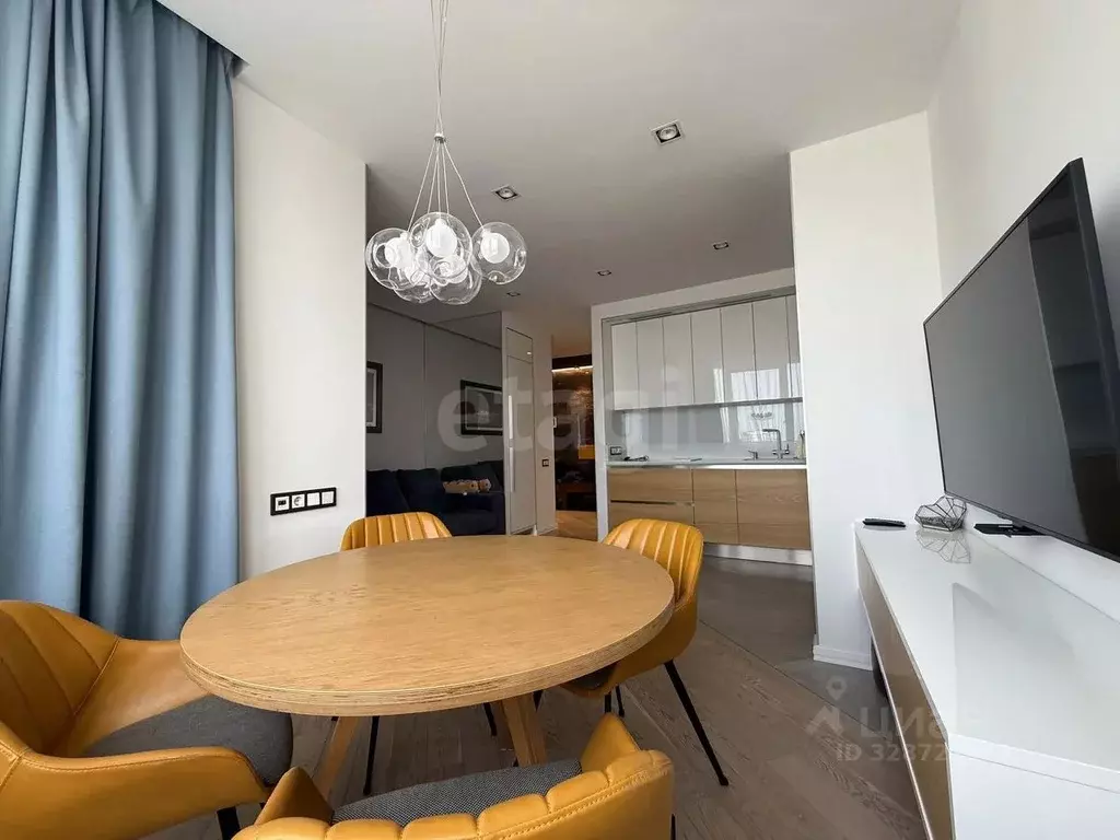 3-к кв. Москва Мосфильмовская ул., 88к2с5 (75.9 м) - Фото 1