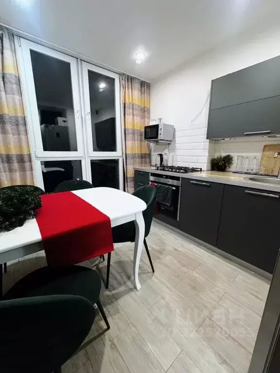 2-к кв. Татарстан, Казань ул. Салиха Батыева, 13 (50.0 м) - Фото 1