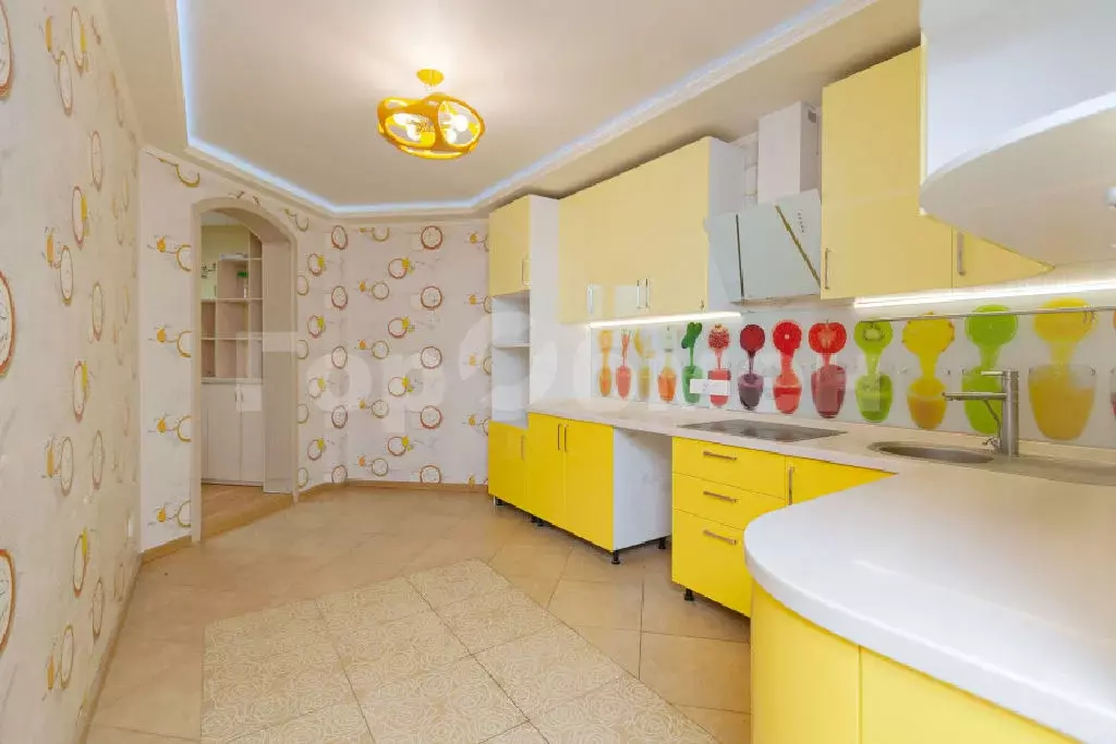 Продается 3-комнатная квартира - Фото 1