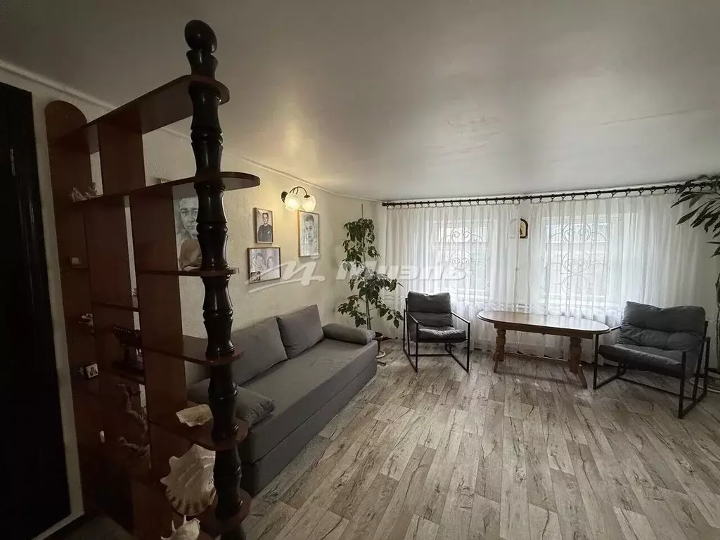 3-к кв. Крым, Симферополь ул. Сергеева-Ценского, 40 (85.6 м) - Фото 2