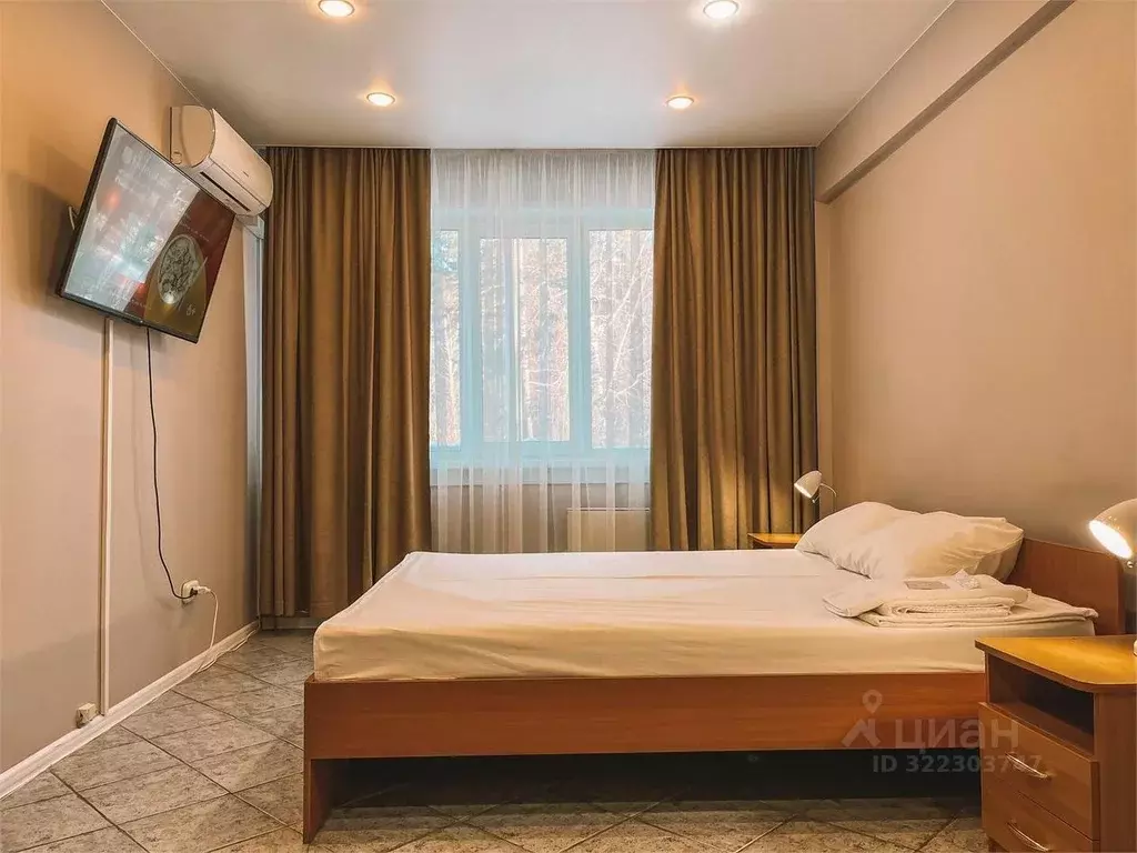 Комната Красноярский край, Емельяново пгт ул. Аэропорт, 1с4/1 (30.0 м) - Фото 1