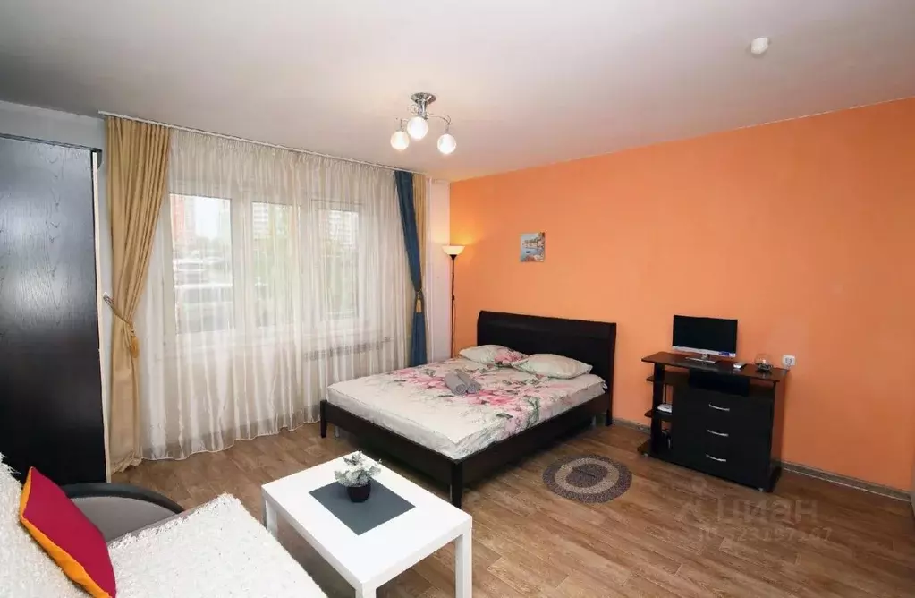 1-к кв. Красноярский край, Красноярск ул. Чернышевского, 73 (40.0 м) - Фото 1