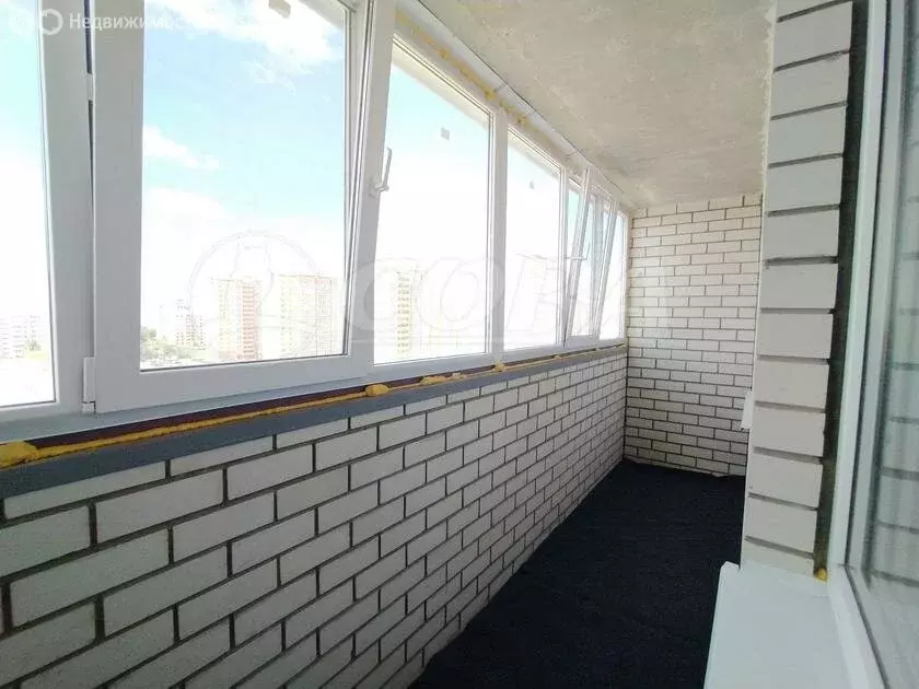 1-комнатная квартира: Тобольск, 15-й микрорайон, 42 (37 м) - Фото 0