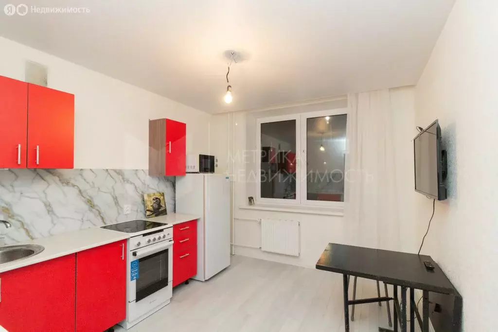 2-комнатная квартира: Тюмень, улица Бирюзова, 6Б (63.2 м) - Фото 2