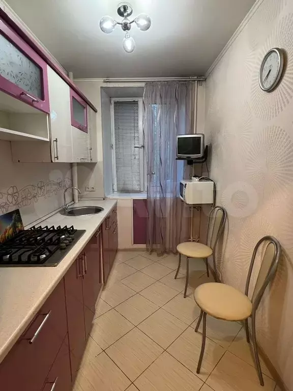 3-к. квартира, 47 м, 2/5 эт. - Фото 0