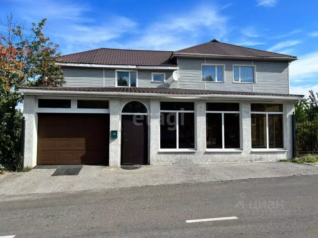 Дом в Кемеровская область, Кемерово ул. Греческая Деревня (260 м) - Фото 1