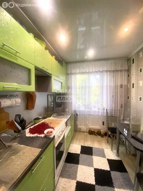 2-комнатная квартира: Заводоуковск, Заводская улица, 21 (48.8 м) - Фото 1