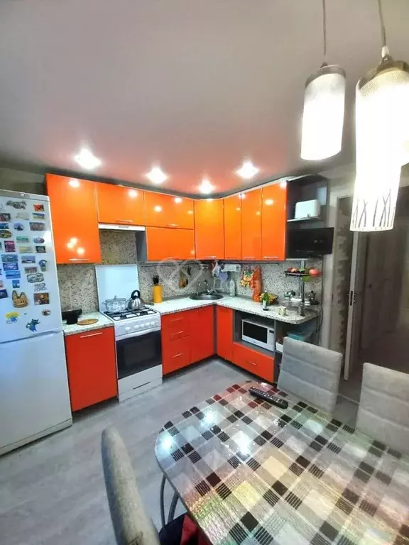 2-к кв. Волгоградская область, Волжский просп. Имени Ленина, 162 (57.7 ... - Фото 1