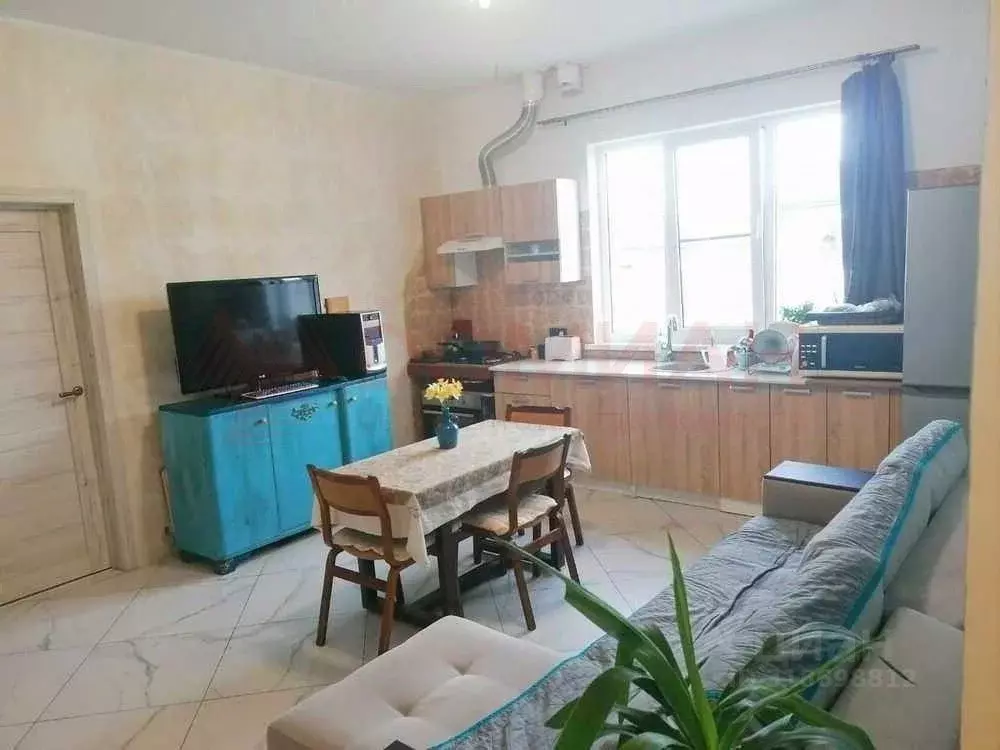Дом в Ростовская область, Батайск ул. Фурманова (70 м) - Фото 0