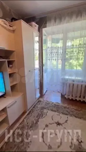 Комната 18 м в 1-к., 4/4 эт. - Фото 1