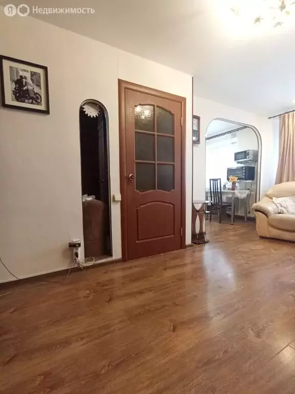 3-комнатная квартира: Мурманск, улица Нахимова, 7 (54.9 м) - Фото 2