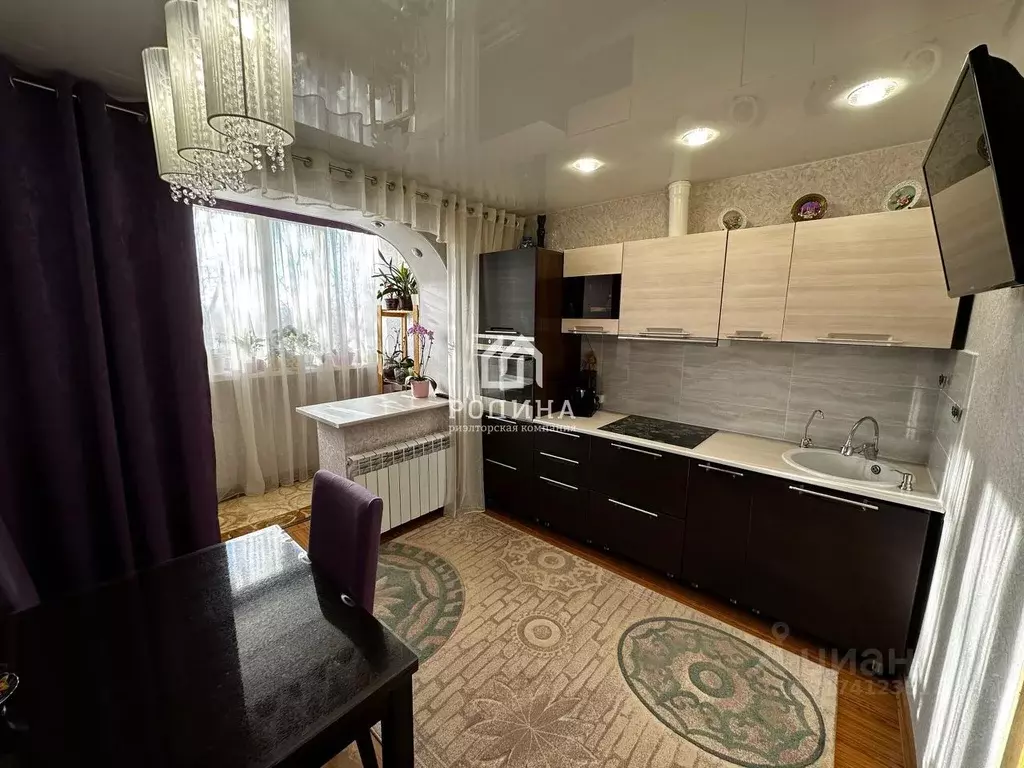 2-к кв. Хабаровский край, Комсомольск-на-Амуре ул. Гагарина, 17 (52.0 ... - Фото 1