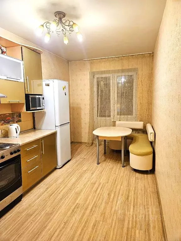 2-к кв. Иркутская область, Иркутск ул. Дыбовского, 8/3 (70.0 м) - Фото 0