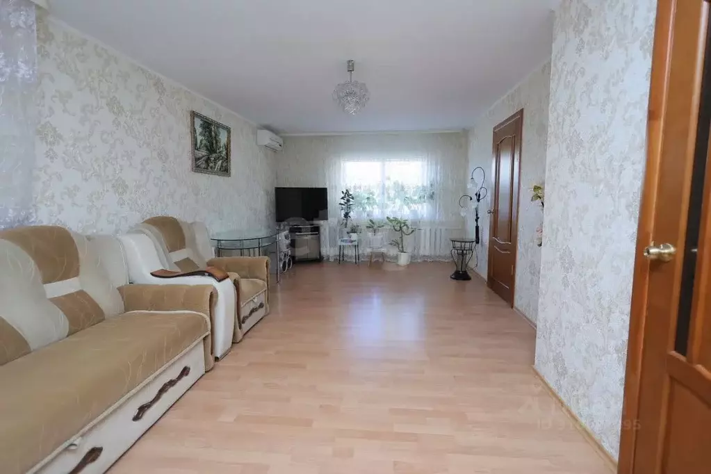 Дом в Оренбургская область, Оренбург Ноябрьская ул., 2А (80 м) - Фото 1