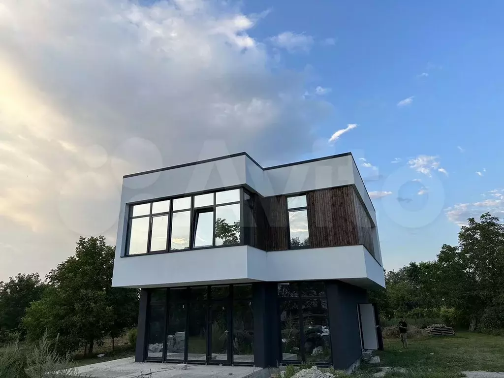 Дом 140 м на участке 6 сот. - Фото 1