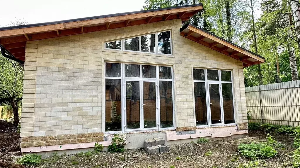 Дом 120 м на участке 5 сот. - Фото 1
