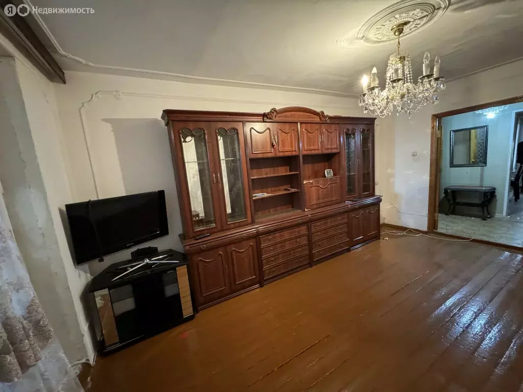 3-комнатная квартира: Дербент, улица Саида Габиева, 18 (65 м) - Фото 1