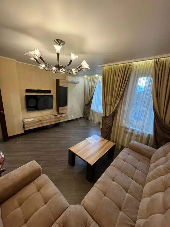 2-к. квартира, 70 м, 3/24 эт. - Фото 1