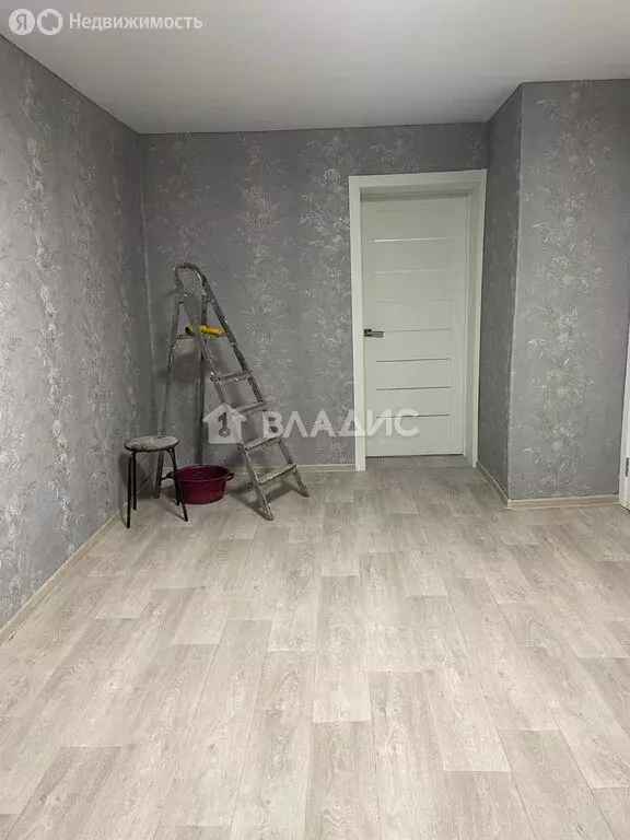 2-комнатная квартира: Стерлитамак, улица Комарова, 4 (44.2 м) - Фото 0