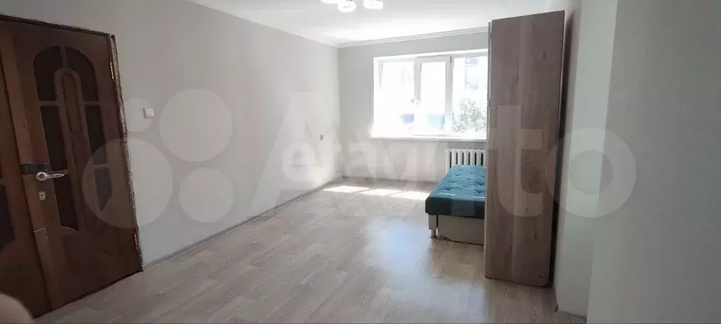 Комната 20 м в 4-к., 1/9 эт. - Фото 1