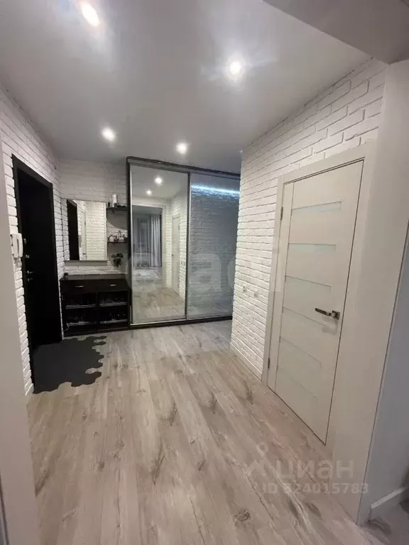 2-к кв. Оренбургская область, Оренбург Салмышская ул., 34к6 (72.7 м) - Фото 1