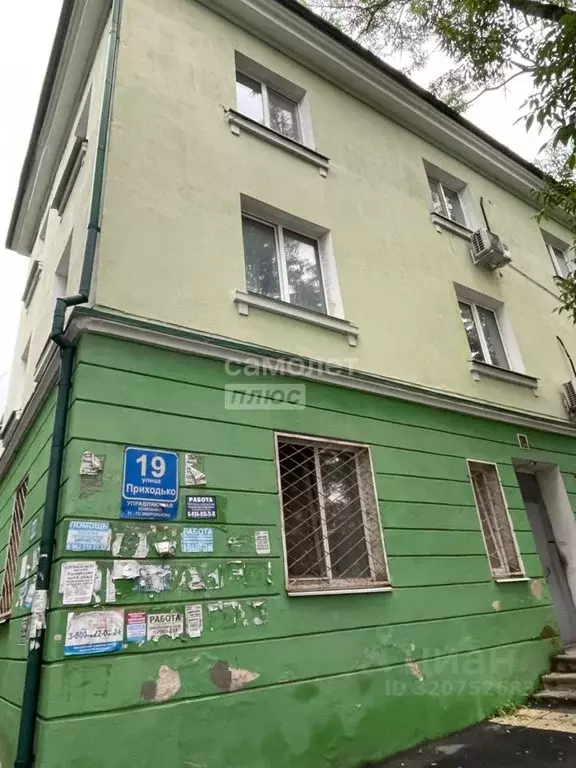 Комната Приморский край, Владивосток ул. Приходько, 19 (14.2 м) - Фото 0