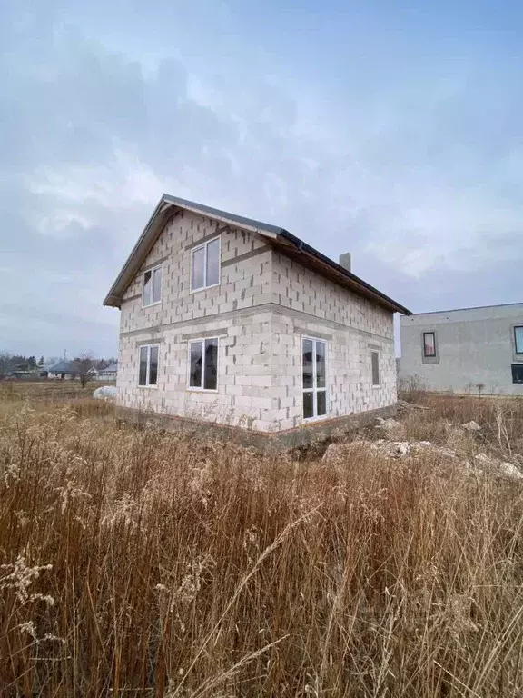 Дом в Калининградская область, Гурьевский муниципальный округ, пос. ... - Фото 1