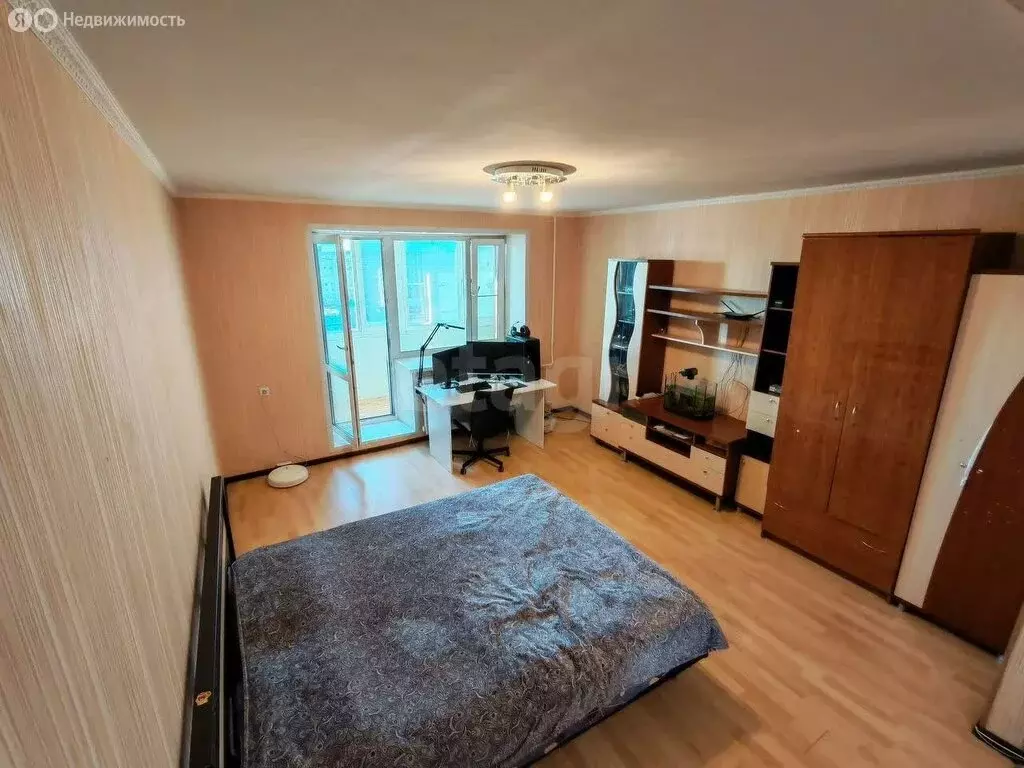 3-комнатная квартира: Курган, жилой район Заозёрный, 3-й микрорайон, ... - Фото 1