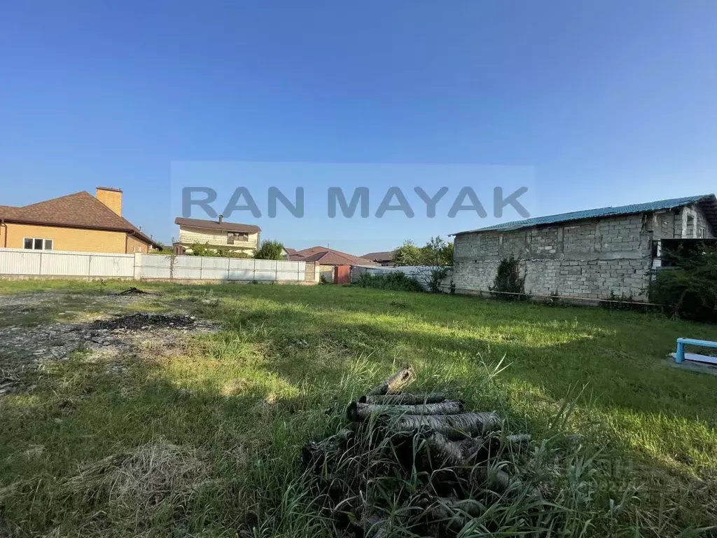 Участок в Адыгея, Майкоп городской округ, Гавердовский хут. пер. ... - Фото 1