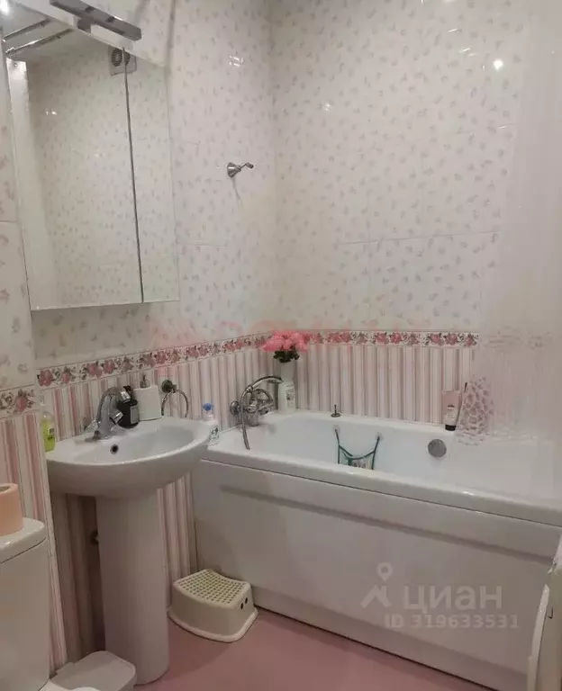 2-к кв. Ростовская область, Новочеркасск ул. Петрова (50.7 м) - Фото 1