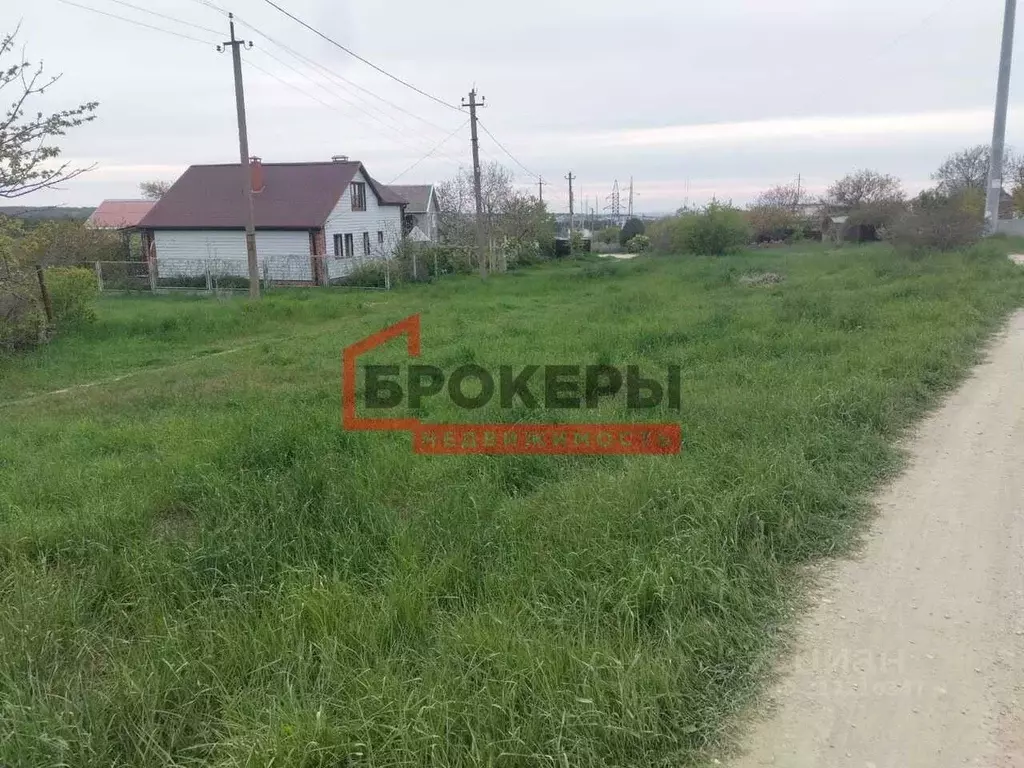 Участок в Севастополь ул. Генерала Мельника, 47/32 (4.0 сот.) - Фото 1