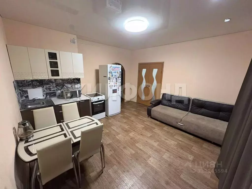 2-к кв. Хакасия, Абакан ул. Стофато, 5В (52.9 м) - Фото 1