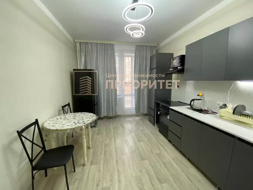 Квартира, 2 комнаты, 56 м - Фото 1