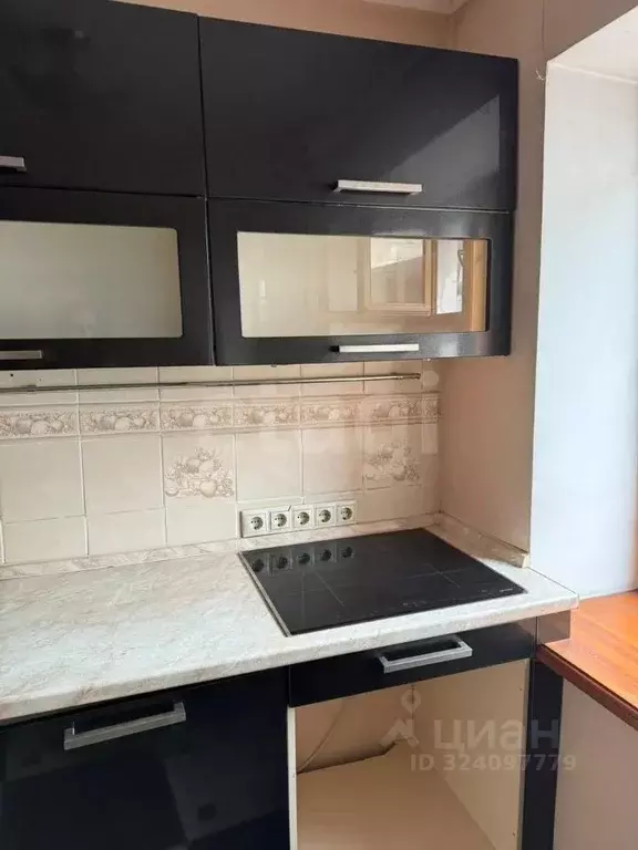 3-к кв. Тюменская область, Тюмень ул. Дзержинского, 31 (70.0 м) - Фото 2