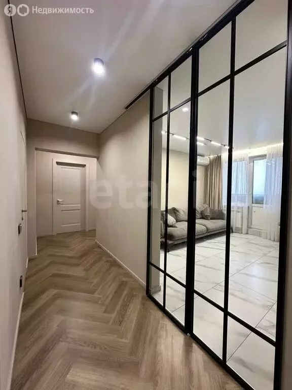 2-комнатная квартира: Улан-Удэ, микрорайон 140Б, 4 (82 м) - Фото 1