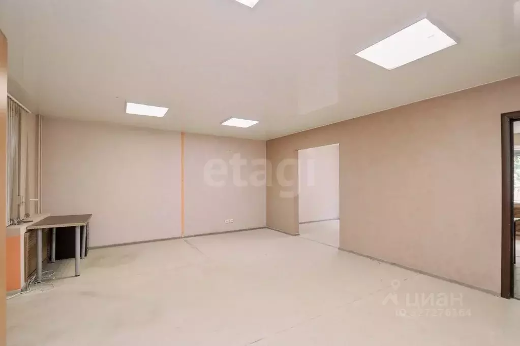 Офис в Удмуртия, Ижевск Удмуртская ул., 265/2 (70 м) - Фото 1