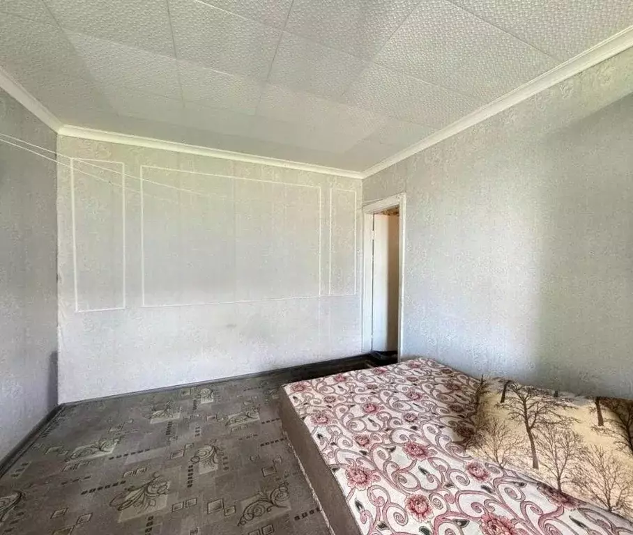 4-к кв. Оренбургская область, Оренбург Волгоградская ул., 32 (60.5 м) - Фото 0