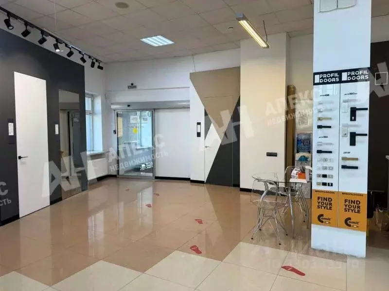 Помещение свободного назначения в Московская область, Химки ш. ... - Фото 1