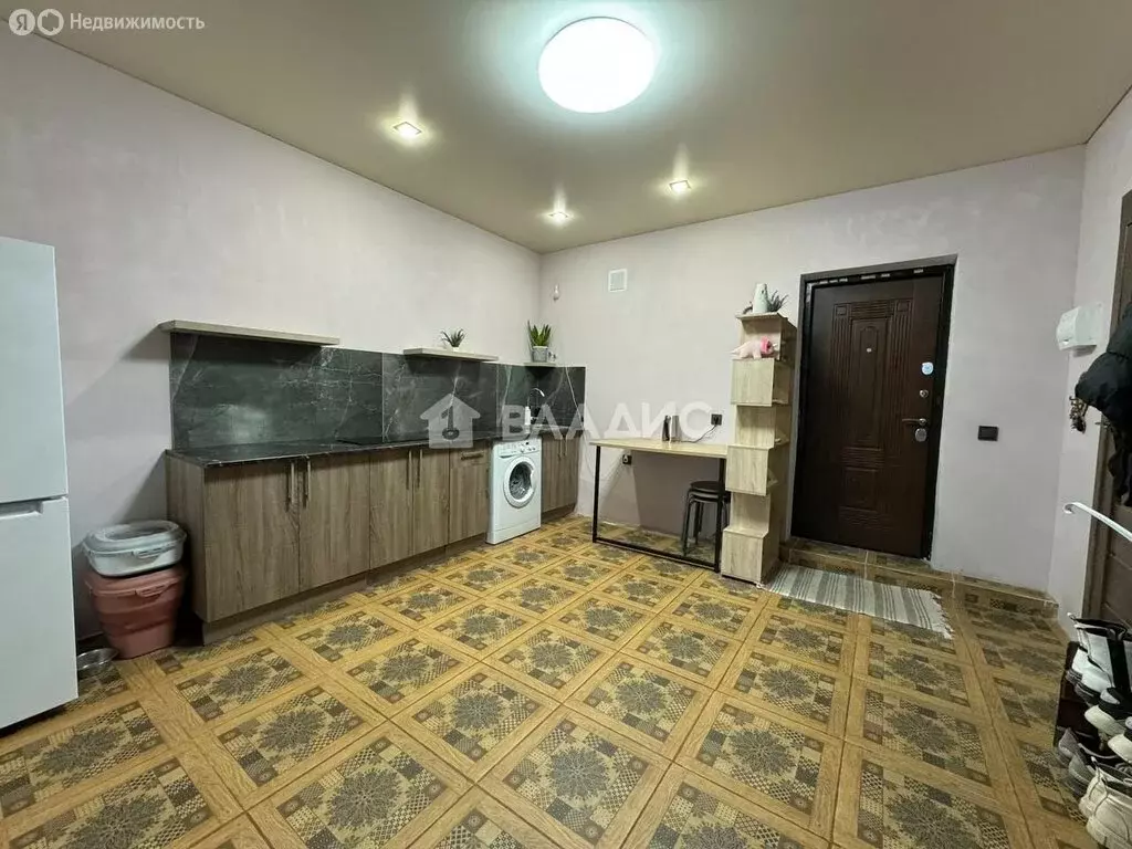 2-комнатная квартира: село Гайдук, Спортивная улица, 13 (57 м) - Фото 1