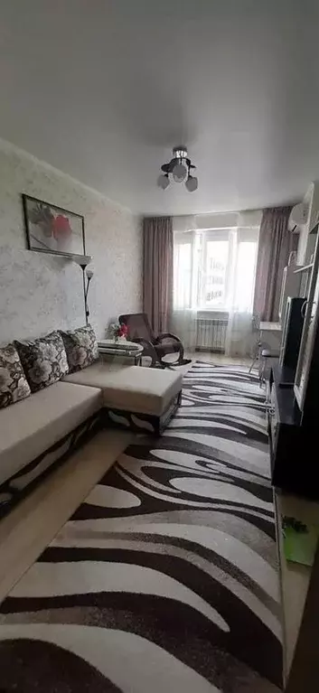 1-к. квартира, 38 м, 8/13 эт. - Фото 1