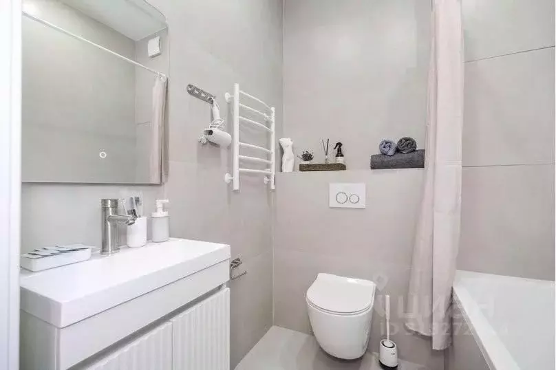 2-к кв. Новосибирская область, Новосибирск Фабричная ул., 65/3 (38.0 ... - Фото 1