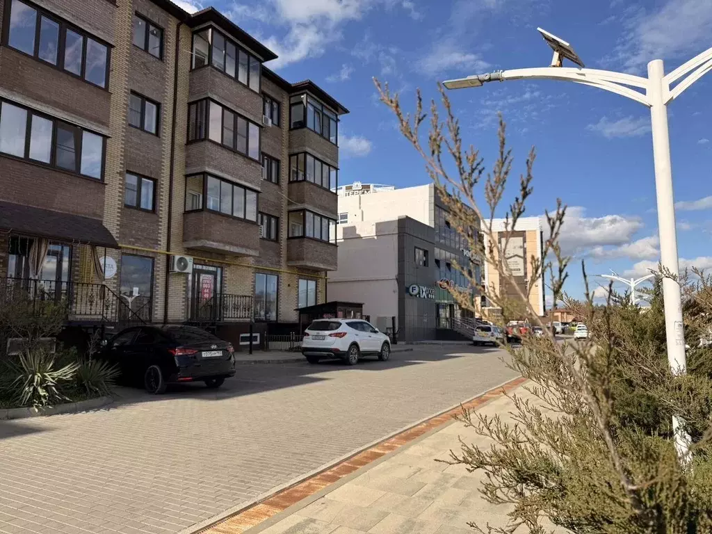 Помещение свободного назначения в Краснодарский край, Горячий Ключ ул. ... - Фото 1