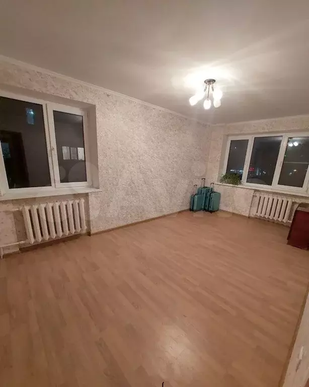 2-к. квартира, 42 м, 2/5 эт. - Фото 1