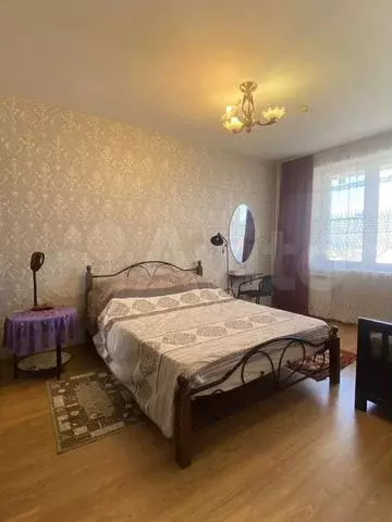 2-к. квартира, 60 м, 5/7 эт. - Фото 0