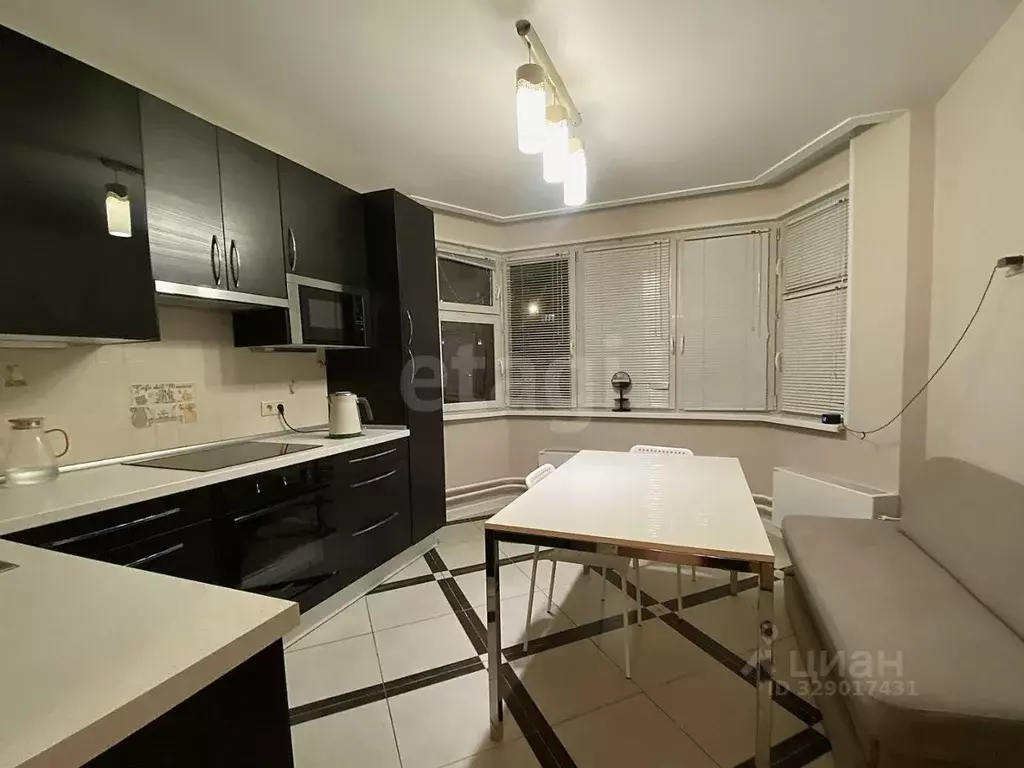 2-к кв. Московская область, Балашиха Изумрудный кв-л, 9 (59.1 м) - Фото 0