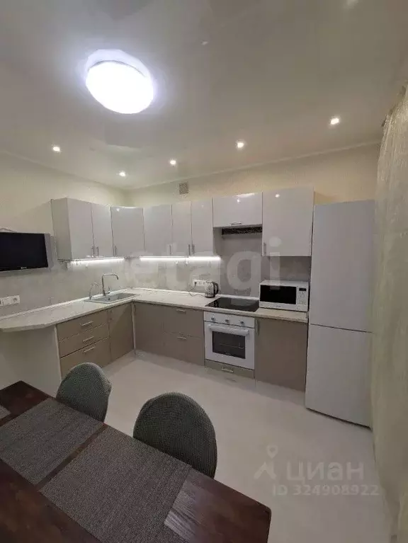 1-к кв. Башкортостан, Уфа ул. Октябрьской Революции, 27Б (35.0 м) - Фото 1