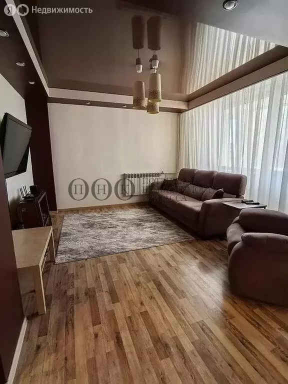 2-комнатная квартира: Кемерово, Ленинградский проспект, 22 (68.2 м) - Фото 2