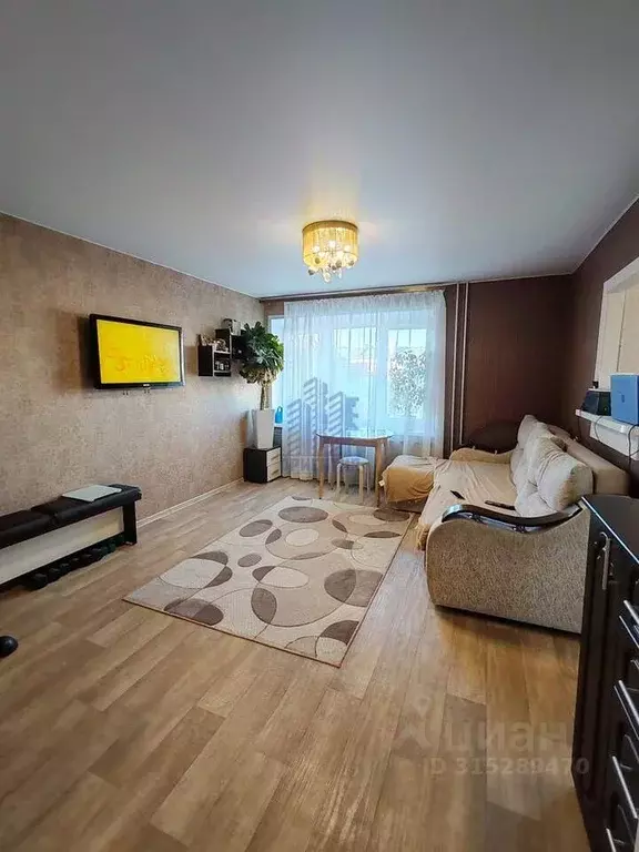 3-к кв. Чувашия, Новочебоксарск ул. 10-й Пятилетки (59.8 м) - Фото 0